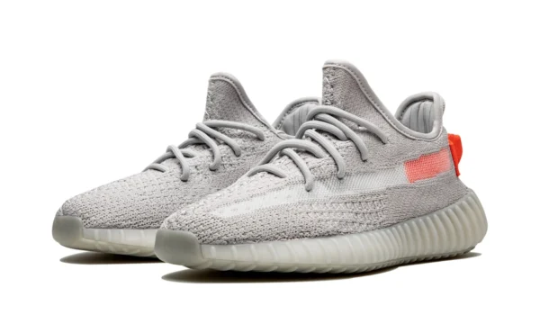 adidas yeezy yeezy boost 350 v2 tail light 15164362 43095136 2048