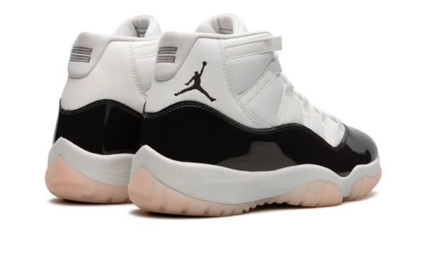 jordan air jordan 11 wmns neapolitan 20609190 47680719 2048