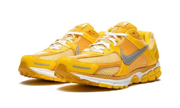 nike zoom vomero 5 varsity maize 20170606 45666914 2048